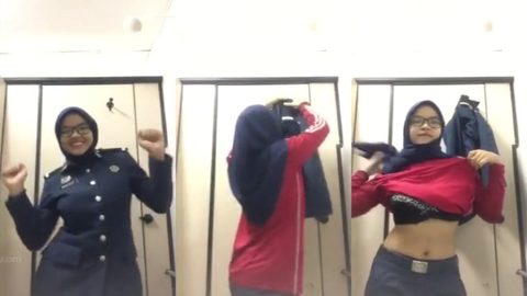 Tudung Labuh Kolej Kena Doggy Skandal Part Time Malam Melayu Skandal F47C95