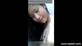 Video Tudung Bawal Video Pendek Melayu Public Outdoor Toilet HD Clear Terbaru Chubby Skandal D69443